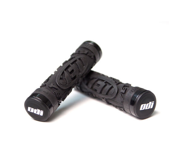 ODI Yeti Hard Core MTB Lock On 130mm - Black click to zoom image