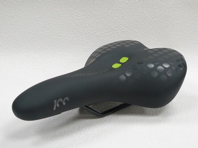 DDK SADDLES D100 Gel Comfort Saddle click to zoom image