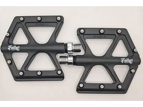 FAT SPANNER Composite FLat Pedal Slim Lightweight Cartridge Bearings