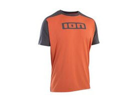 ION CLOTHING Tee Logo Short Sleeve Jersey in Crimson Earth