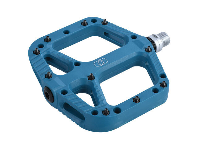 OXFORD Loam 20 Nylon Flat Pedals Blue click to zoom image